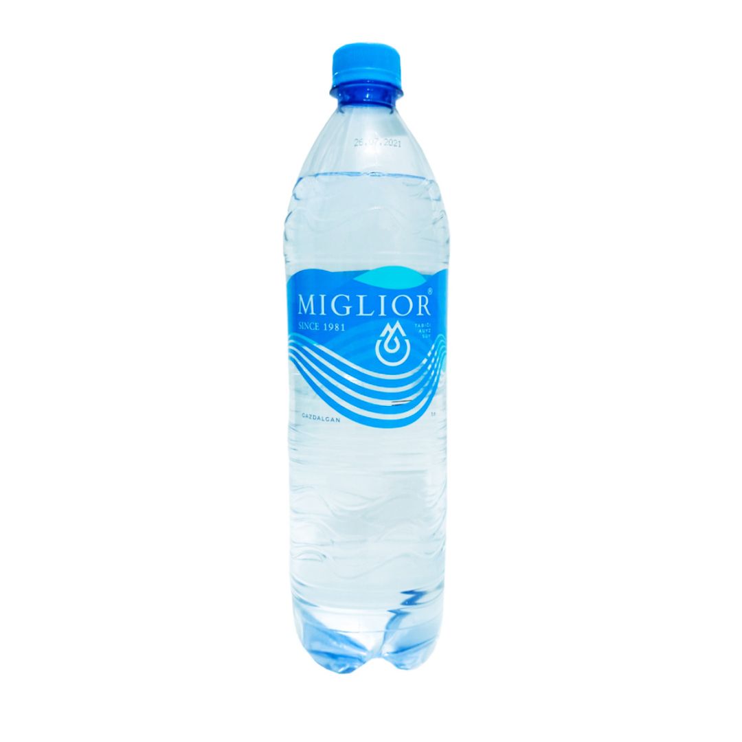 Вода газированная питьевая "Miglior", 1 л / Вода питьевая