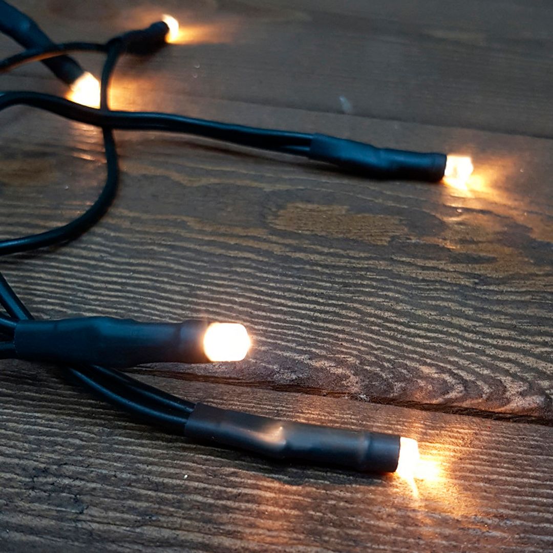 Гирлянда "Грозди", 10 диодов, LED, тепло-белая, зеленый кабель, общ. длина 2,85 м, длина шнура 1,5 м / Электрогирлянды