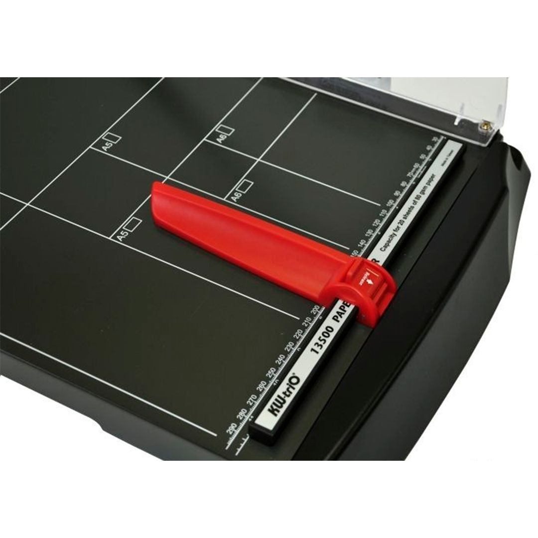 Резак KW-triO 13500, А4 формат, 20 листов, сабельный / Резаки №2