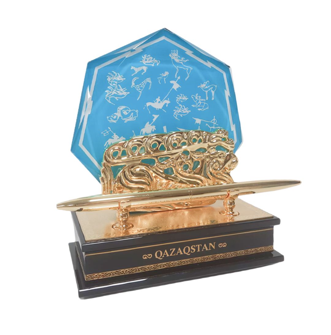 Сувенир настольный Адеми Ай "Құлан", с ручкой, сплав/золотое покрытие/хрусталь / Государственные символы №2