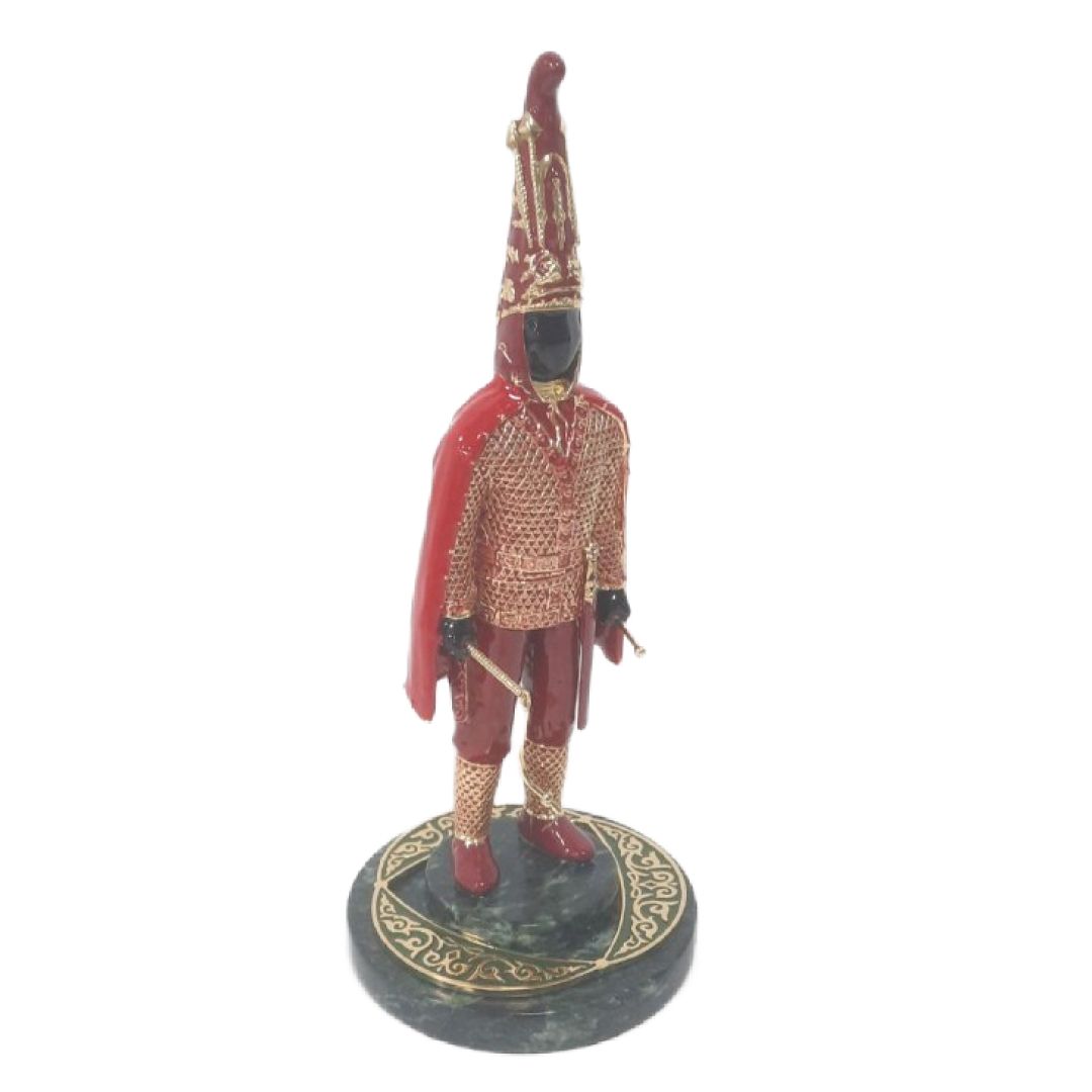 Сувенир настольный Адеми Ай "Алтын адам", металл/позолота/мрамор/эмаль / Государственные символы №2