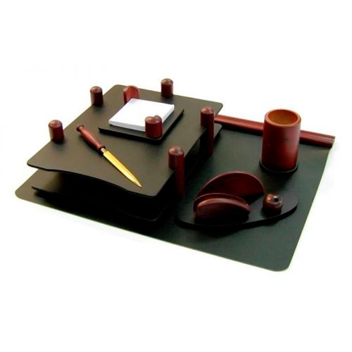  / Үстел жинақтары