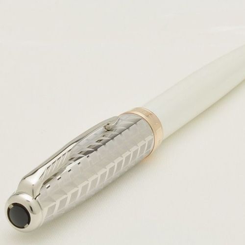 Ручка перьевая Parker "Premium Metal and Pearl", черная / Ручки премиум-класса №3