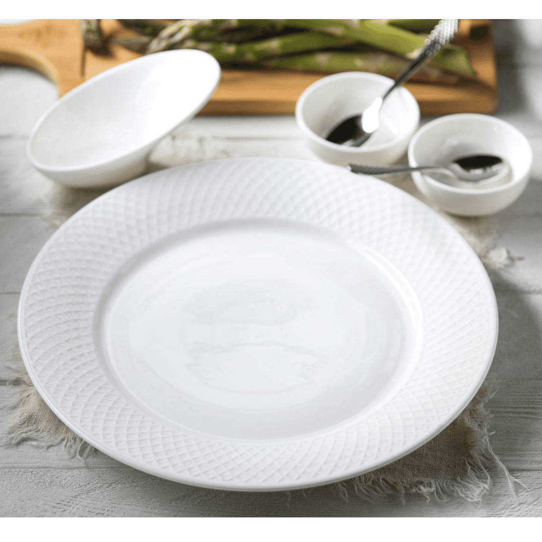 Тарелка глубокая Wilmax, диаметр 25,5 см, фарфор, белая / Посуда столовая №2